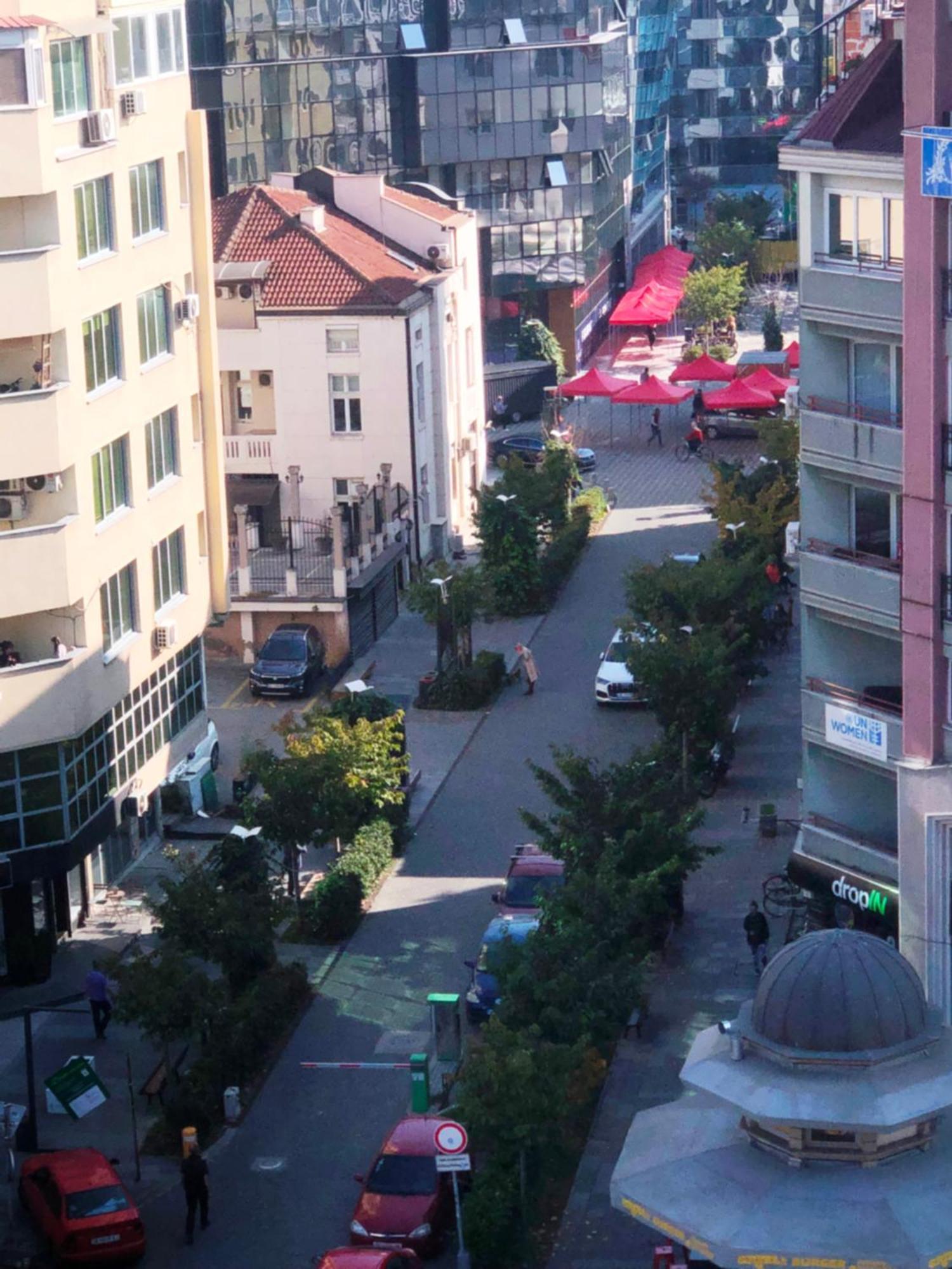 Hotel Room City Square With Great View No Parking 斯科普里 外观 照片