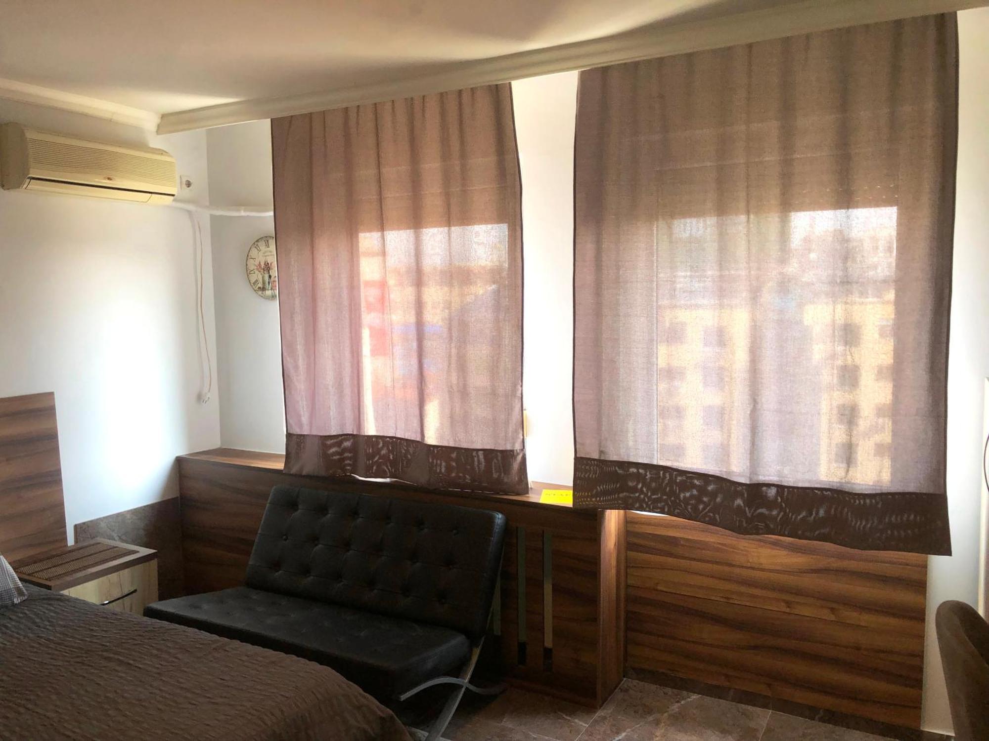 Hotel Room City Square With Great View No Parking 斯科普里 外观 照片